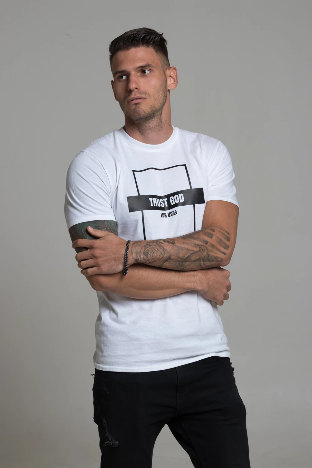 TRUST GOD FEAR NOT póló